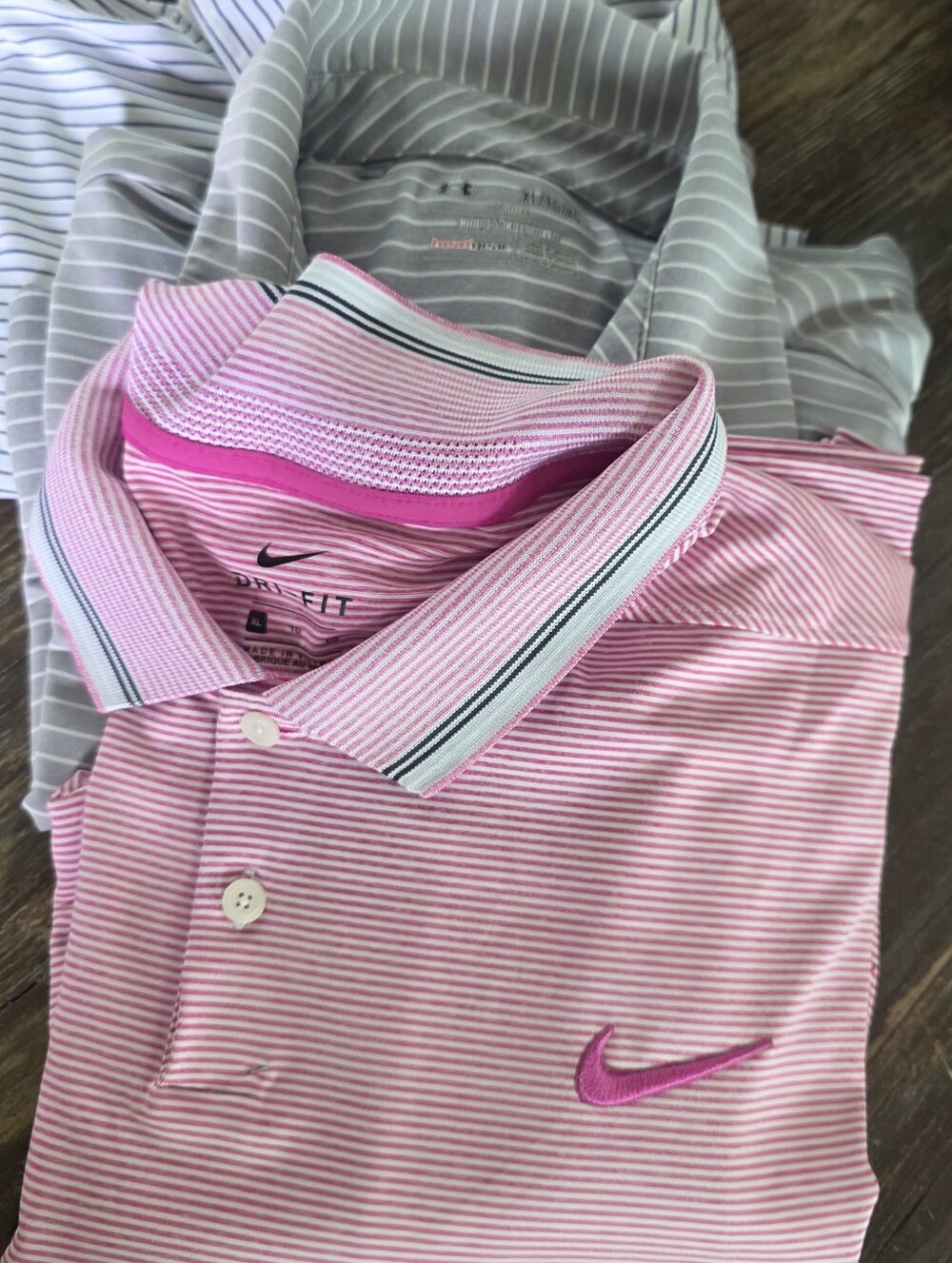 Golf Shirts QTY 2 Mens Nike & Under Armour